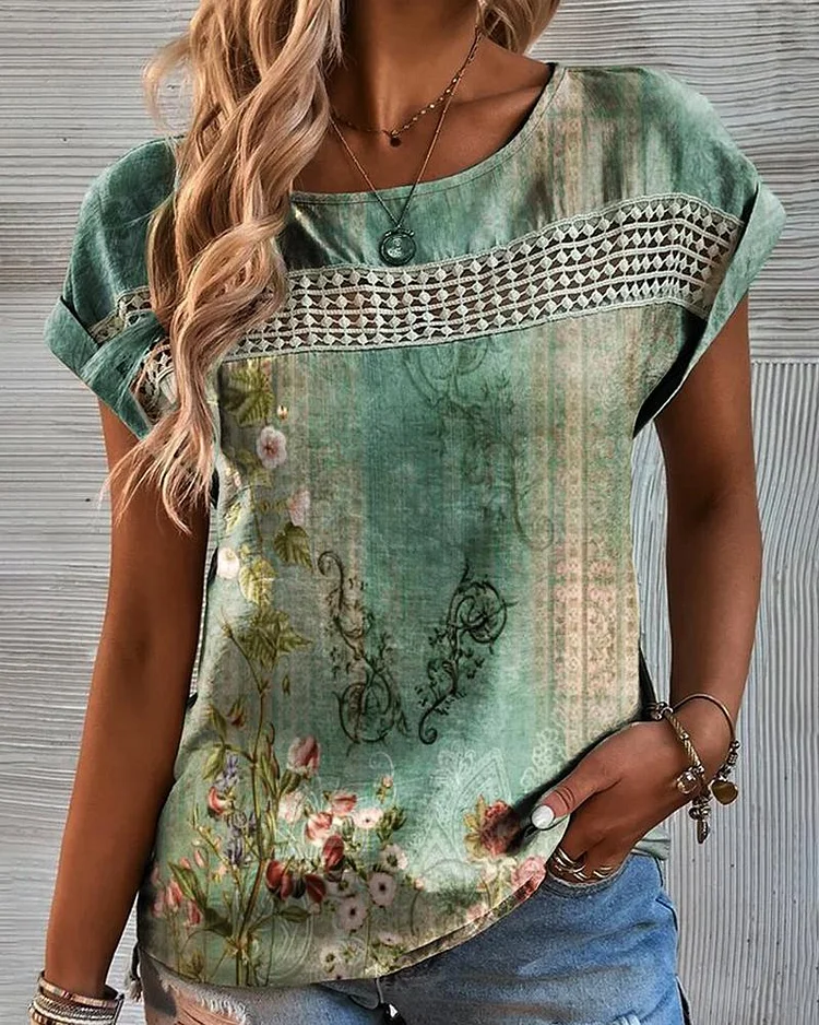 Floral Tribal Print Round Neck Casual T-shirt