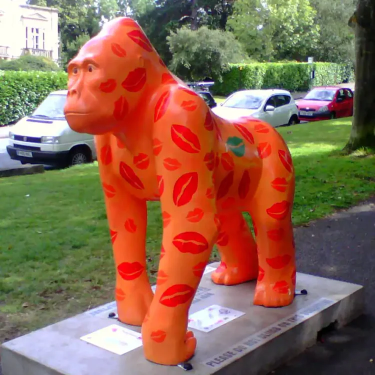 Street Decorative Colorful Fiberglass orangutan / monkey Statue sculpture