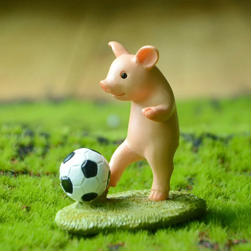 Creative Sports Pig Ornaments Exercising Simulation Animal Figurine Cute Doll Decorations Hand-made Birthday Gifts Resin Craft