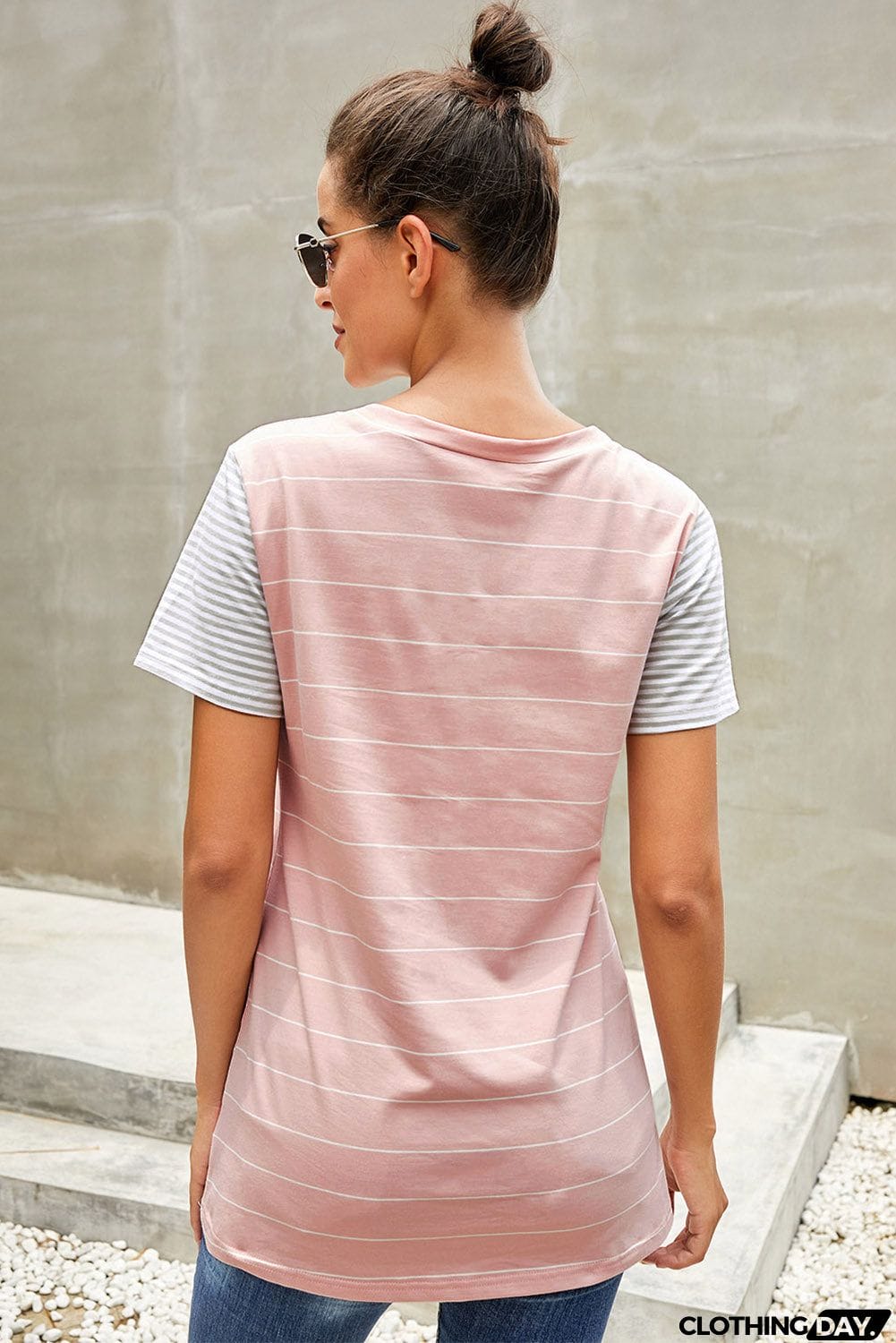 Women's Pink Striped Short Sleeve Contrast Color T-Shirt with Pocket