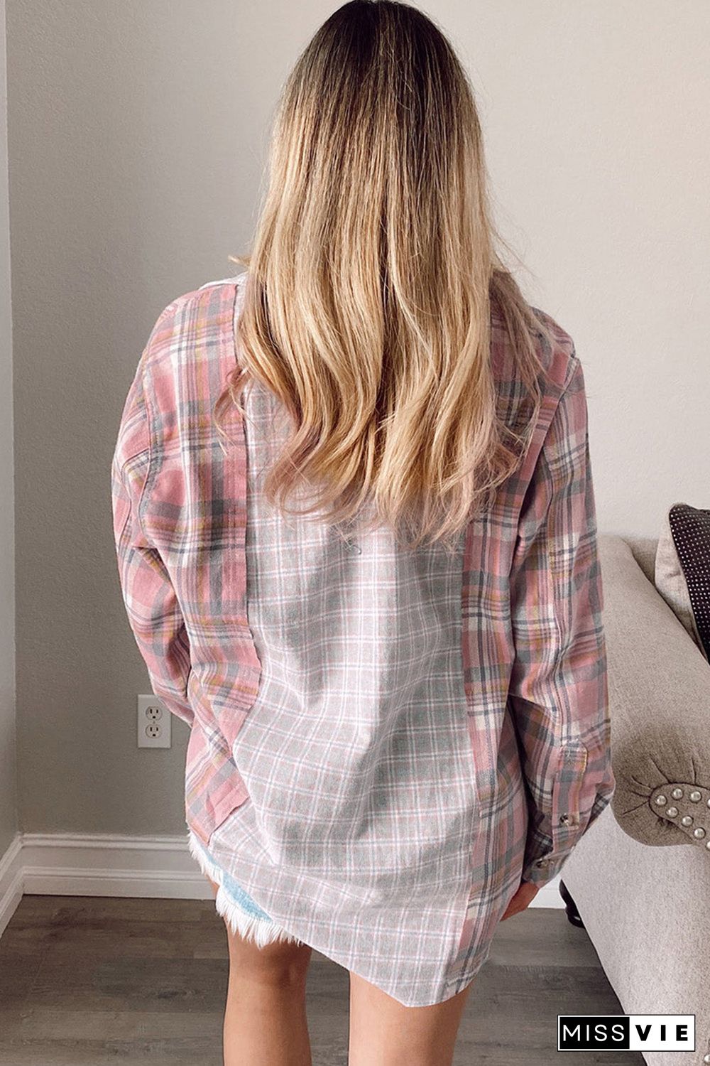 Plaid Color Block Pocket Button-up Long Sleeve Shirt