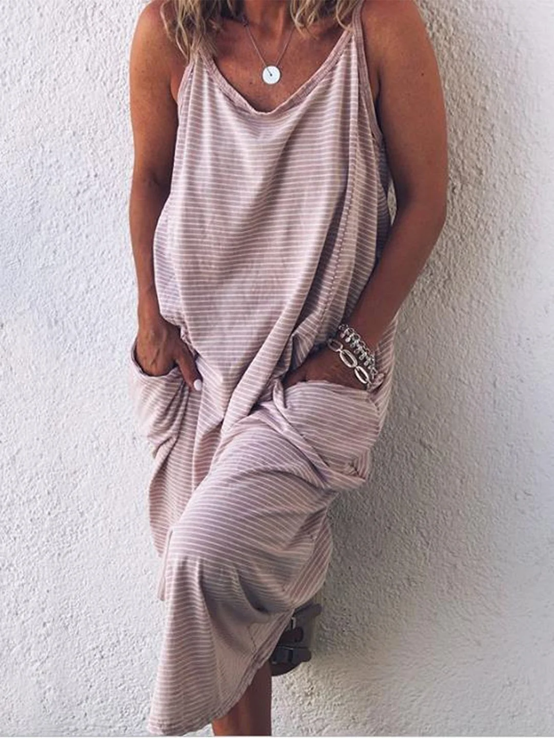 Casual Round Neck Sleeveless Casualdress