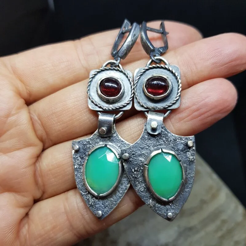 Large Oval Green Stone Hook Dangle Wedding Earrings Tibetan Metal Red Crystal Geometric Water Drop Earrings Women Jewelry Gifts