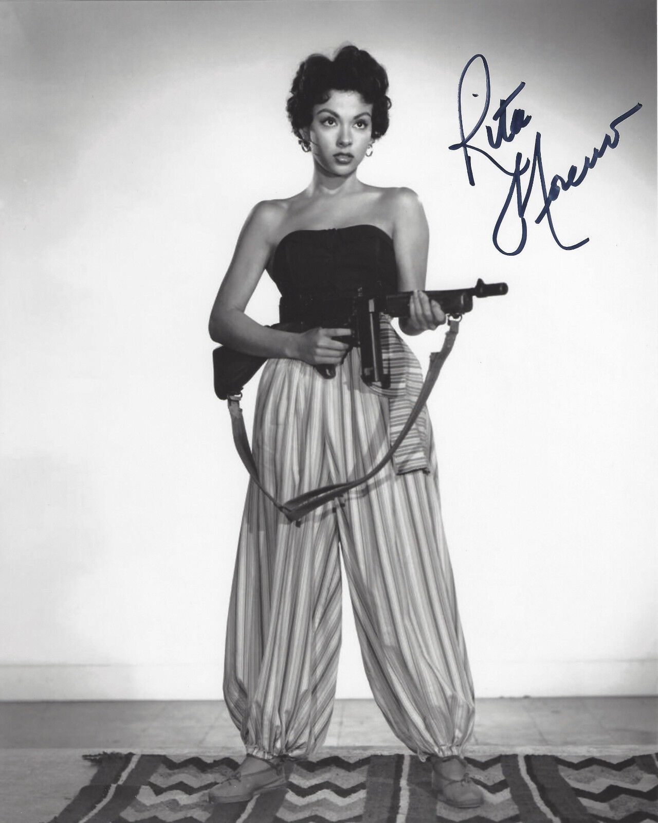 RITA MORENO SIGNED SEXY THROWBACK 8X10 Photo Poster painting C w/COA ACTRESS WEST SIDE STORY