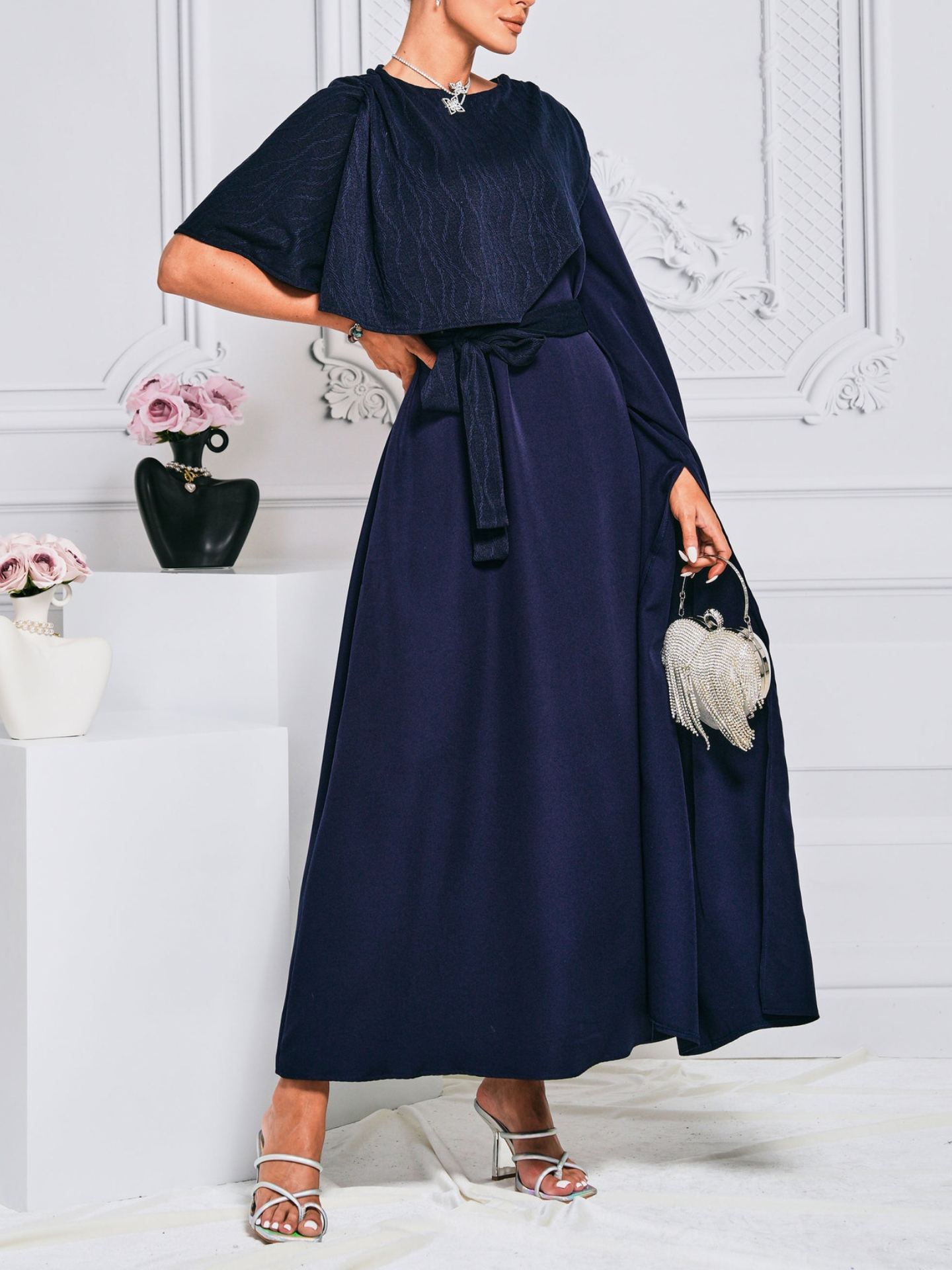 Fashionable and Simple Round Neck Long Sleeve Waist Dress | Oxredo Shop Ramadan Sale