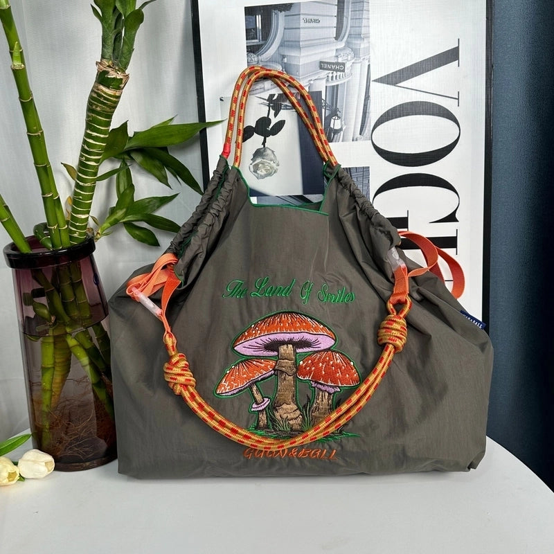 Women's Vintage Style Classic Style Mushroom Nylon Shopping Bags2