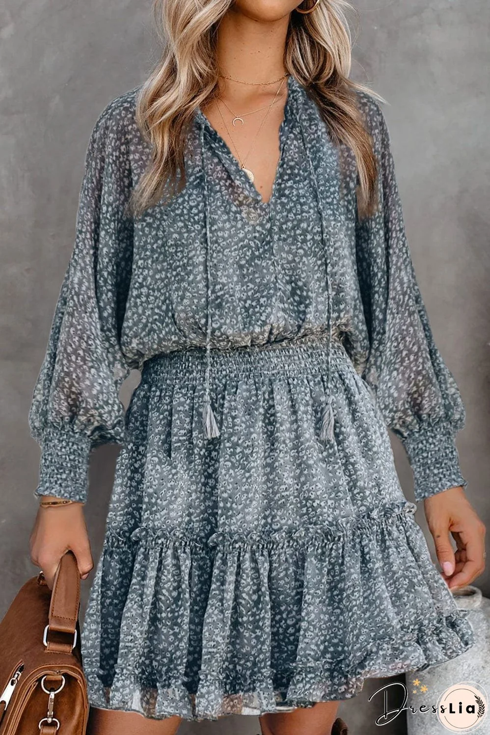 Feminine Floral Dress with V-Neck