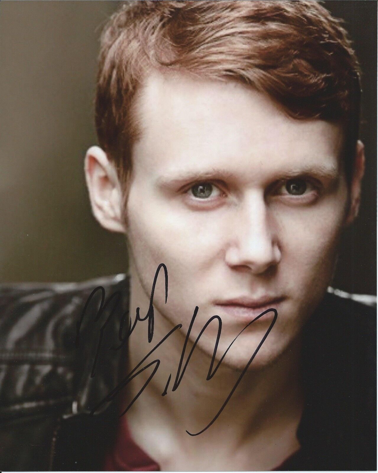 Jamie Borthwick autograph - signed Photo Poster painting - Eastenders