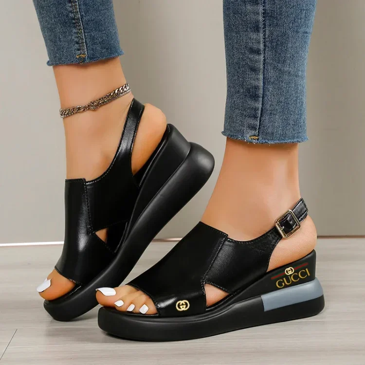 [Oferta ograniczona czasowo] Nowe skórzane kapcie damskie GUCCI® 2024 z darmową wysyłką!