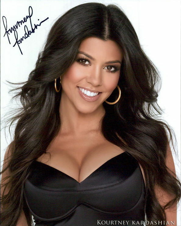 Kourtney Kardashian signed 8x10 Photo Poster painting In-person