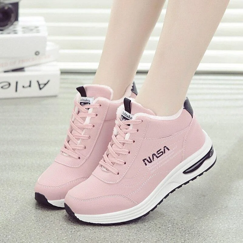 Woman Winter Ankle Sneakers Shoes Warm Thick Plush Suede Snow Boots Female PU Leather Outdoor Sneaker Fur Shoes For Women 1021