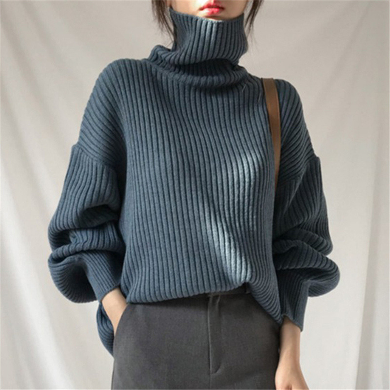 Lazy padded pullover outer knit sweater