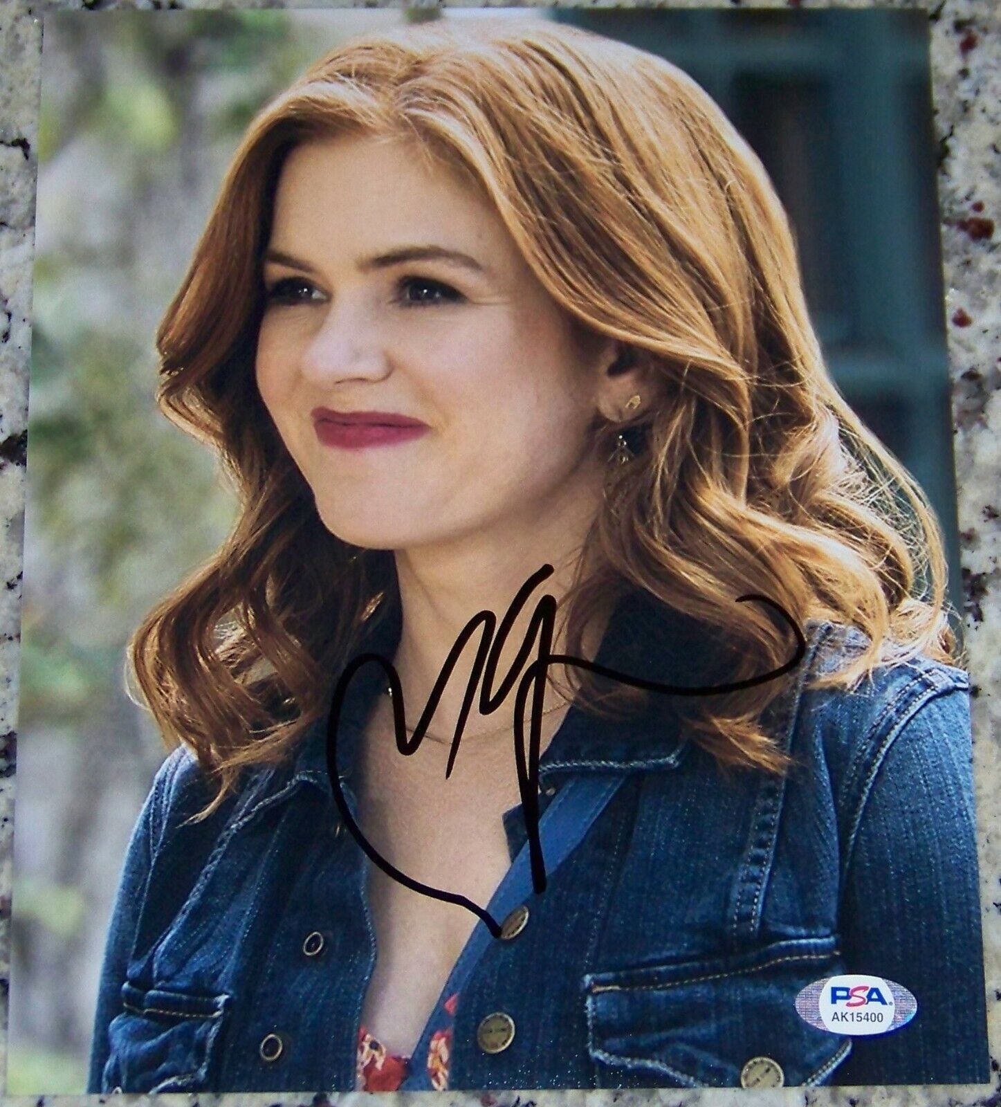 BUY IT NOW SALE! Isla Fisher Signed Autographed 8x10 Photo Poster painting PSA COA!