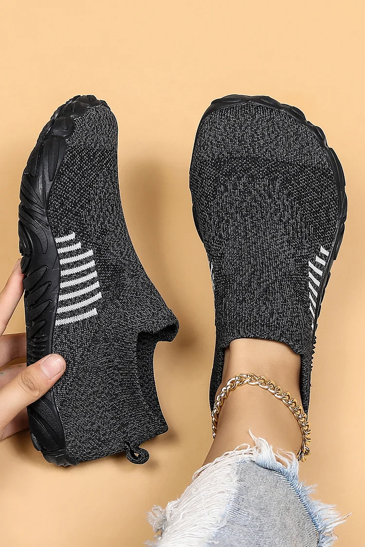 Colorblock Striped Round Toe Irregular Shaped Slip On Sneakers