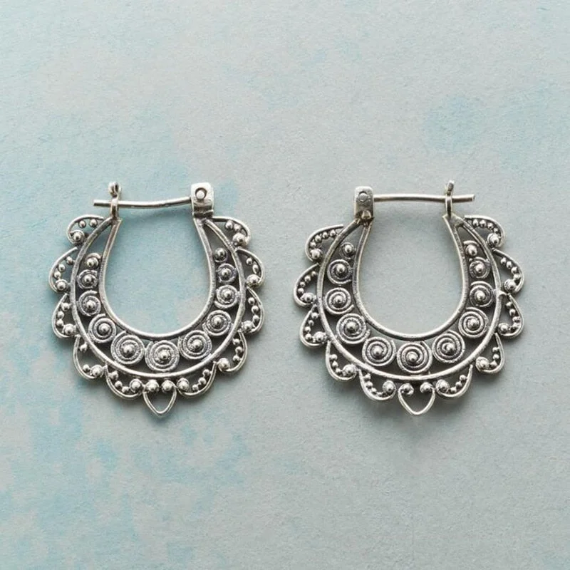 Vintage Boho Hand Engraved Thread Hoop Earrings Women's Cutout Pendant Earrings Gifts Wedding Bridal Jewelry Gifts