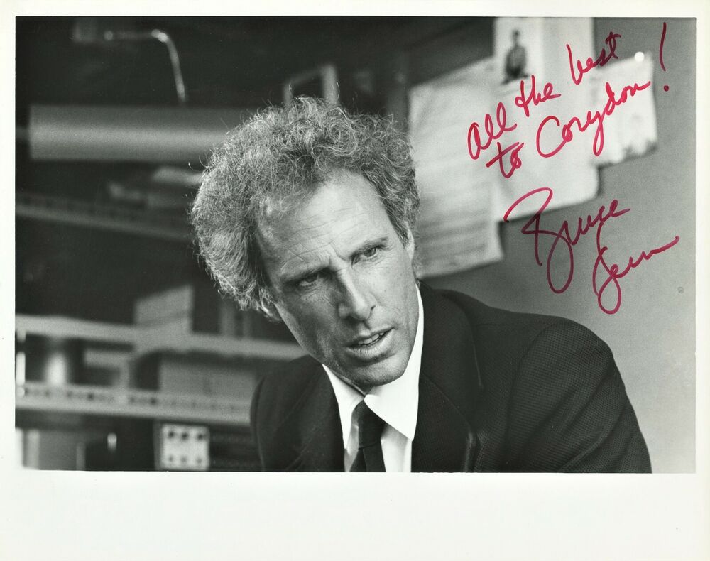 BRUCE DERN Signed Photo Poster painting