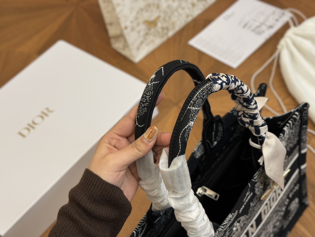 D6f45e474c0bbfc7e35ec24d460b2b14