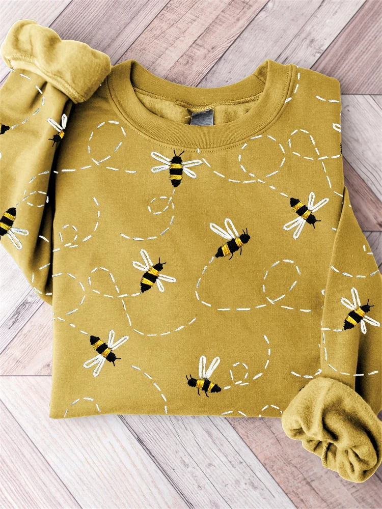VChics Flying Bees Embroidery Pattern Comfy Sweatshirt