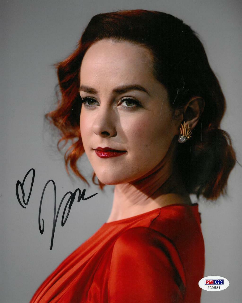 Jena Malone Signed Authentic Autographed 8x10 Photo Poster painting PSA/DNA #AC55834