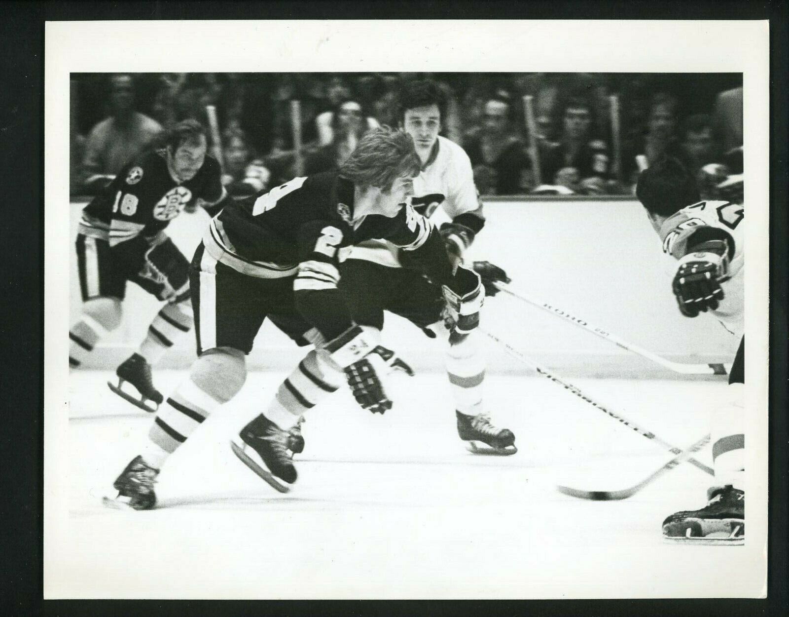 Terry O'Reilly circa 1970's Press Photo Poster painting Boston Bruins vs. Philadelphia Flyers