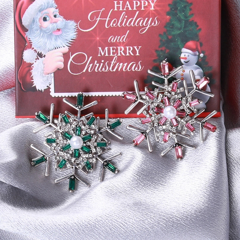 Cute Classic Style Pin Santa Claus Snowflake Elk Alloy Enamel Inlay Rhinestones Unisex Brooches