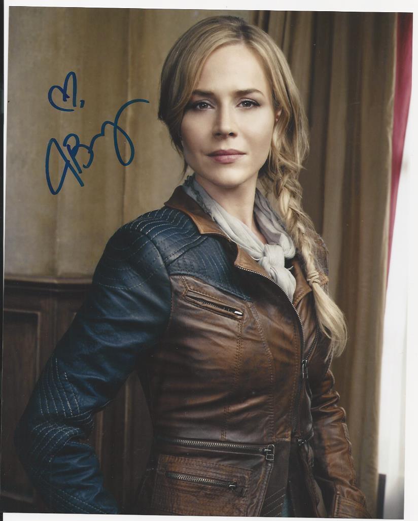 Julie Benz - Defiance signed Photo Poster painting