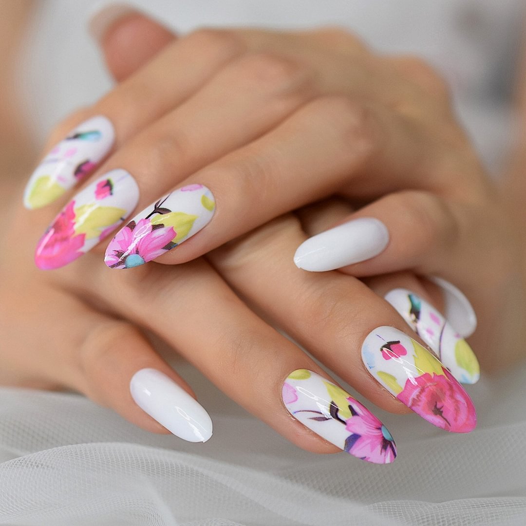 Long Almond White Flower Pattern Mixed Gel Tips Decoration Nails False Hand Dummy Stick On Nails Full Cover Nails