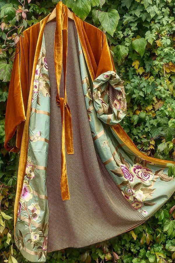 Women's Fashion Lined Printed Velvet Mid-Length Coat