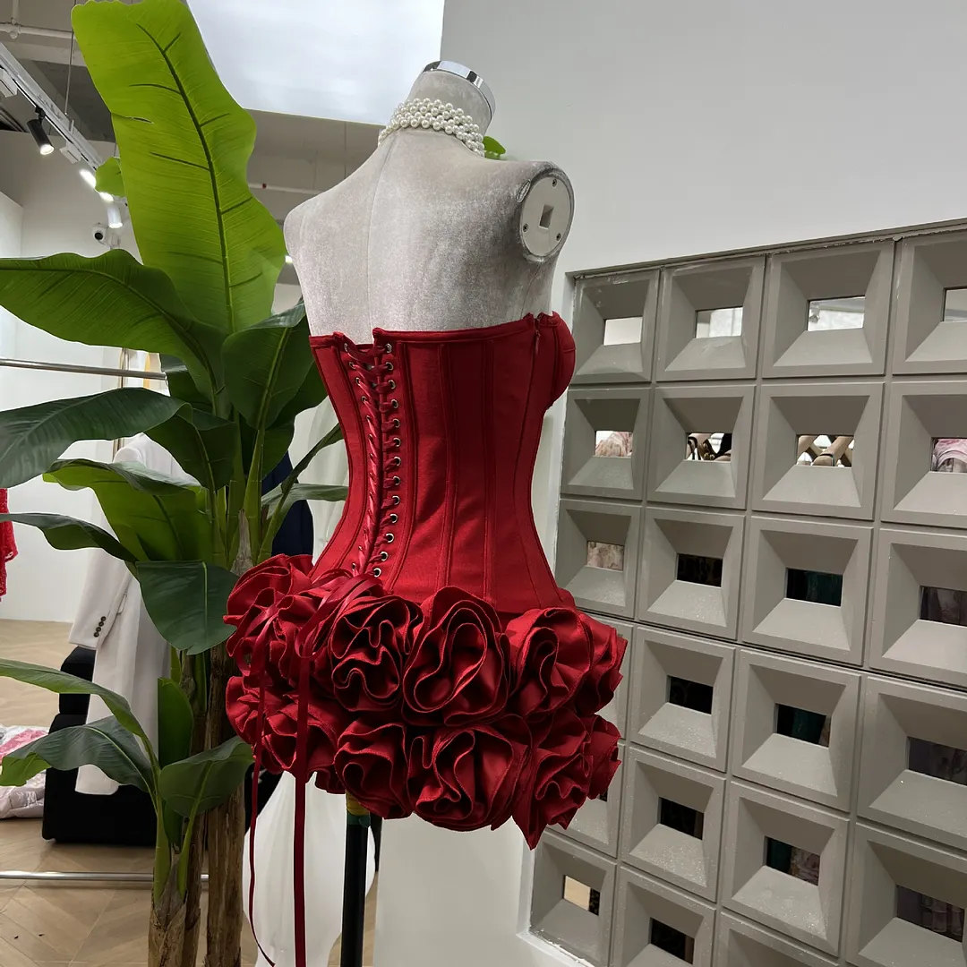 Brownm Knitted Bandage Pressure Fish Bone Tiring Waist Tset + Flowers Ultra-Short Low Waist Skirt Babes