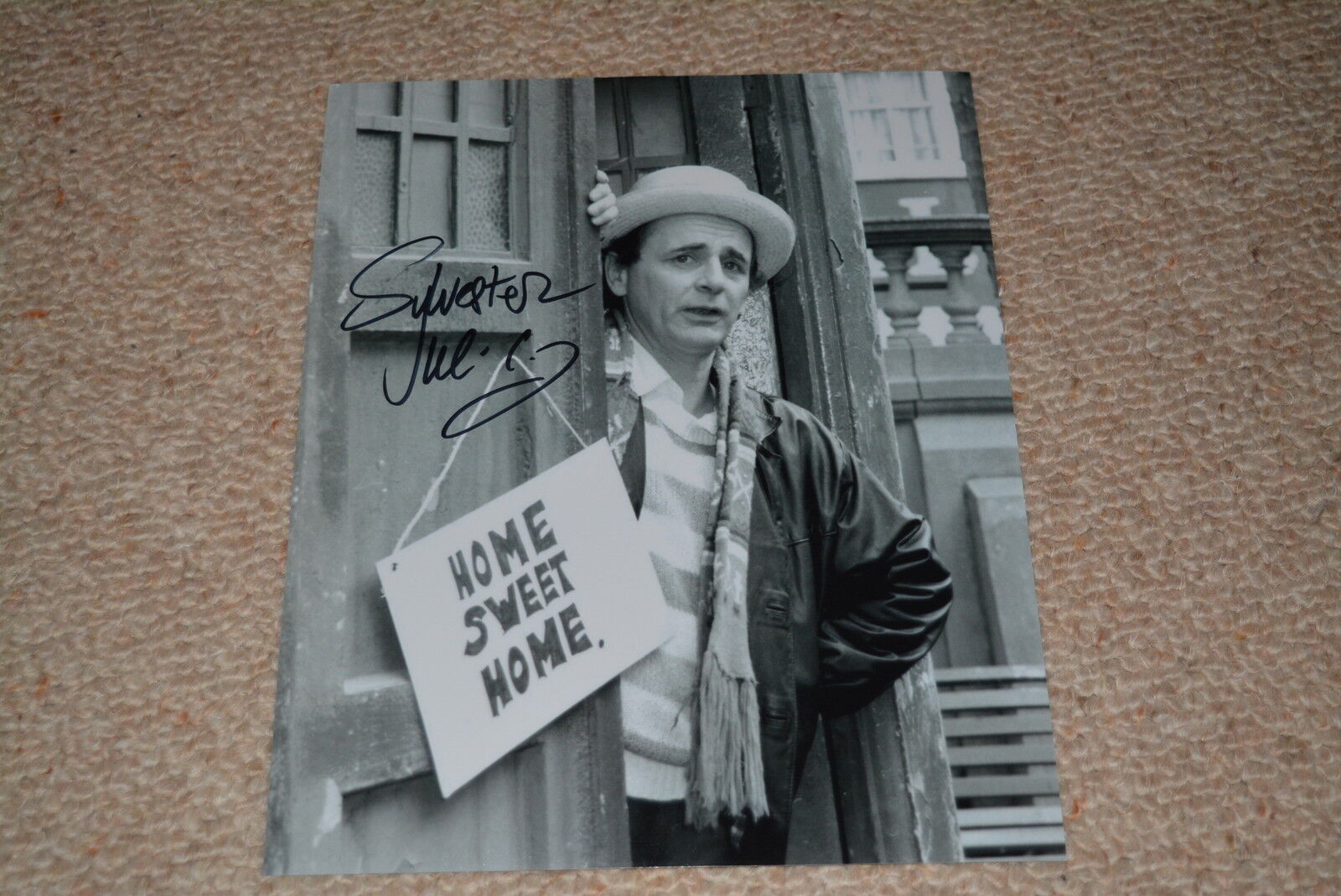 SYLVESTER MCCOY signed autograph In Person 8x10 20x25 cm DOCTOR WHO