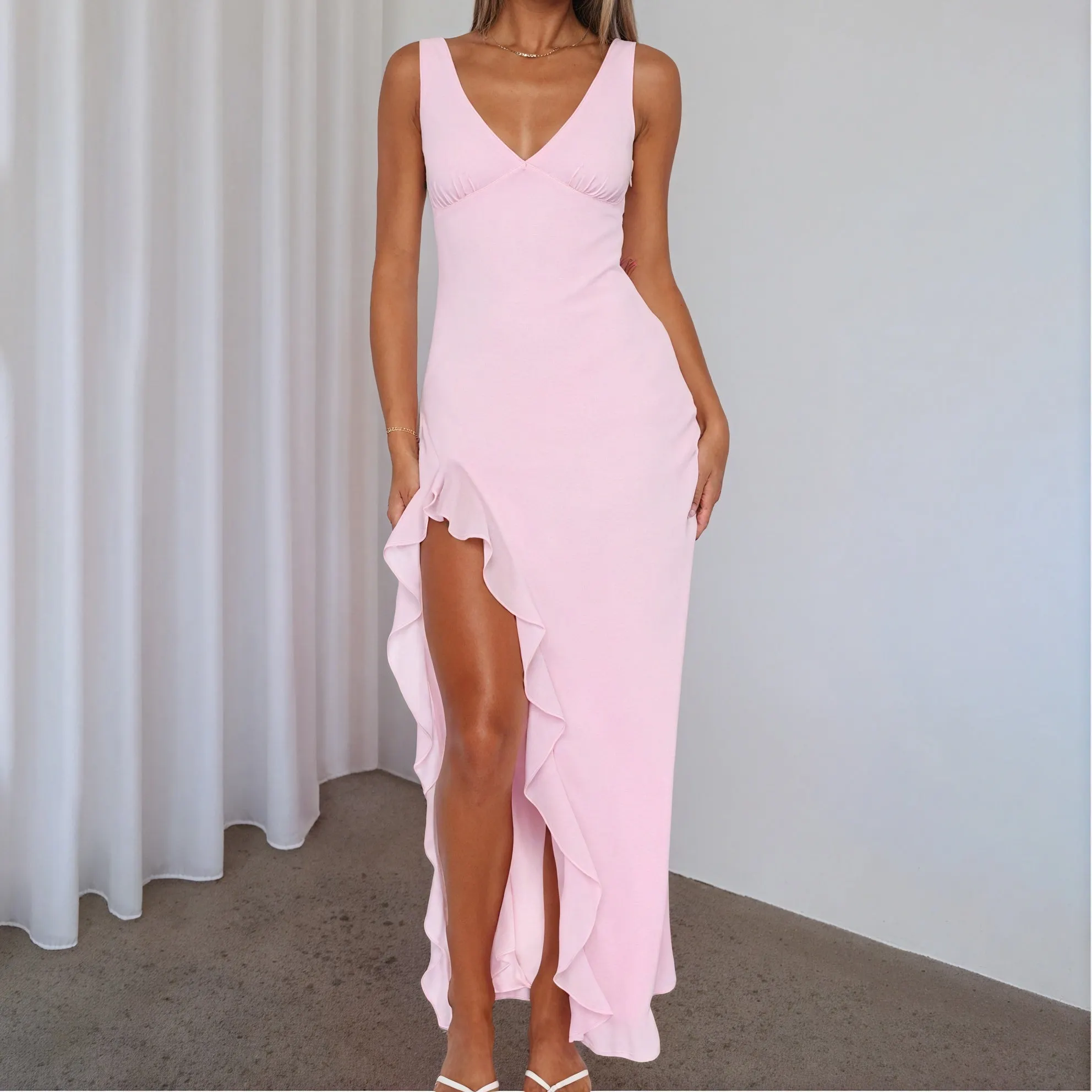 Paige | Elegant Sleeveless V-Neck Maxi Dress with Asymmetrical Slit - Image 2