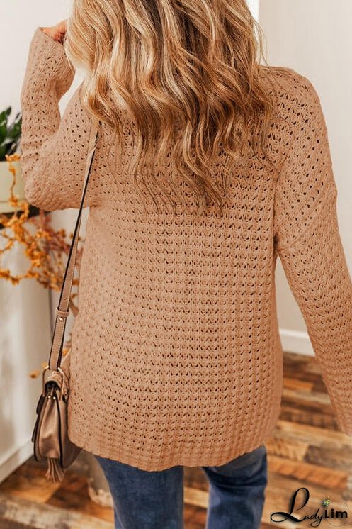 Fashionable and Minimalist Sweater