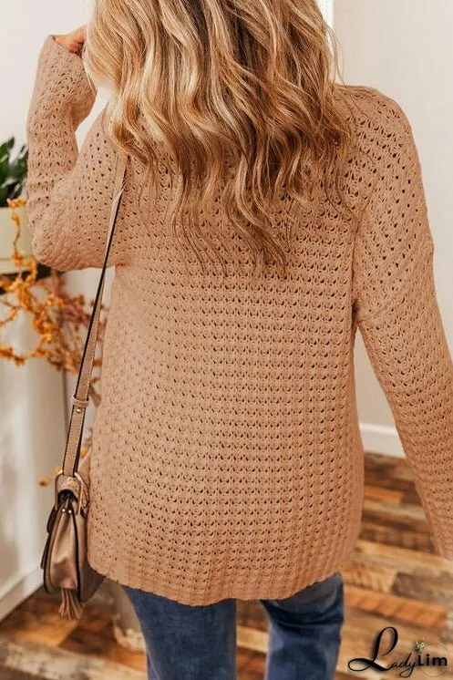 Fashionable and Minimalist Sweater