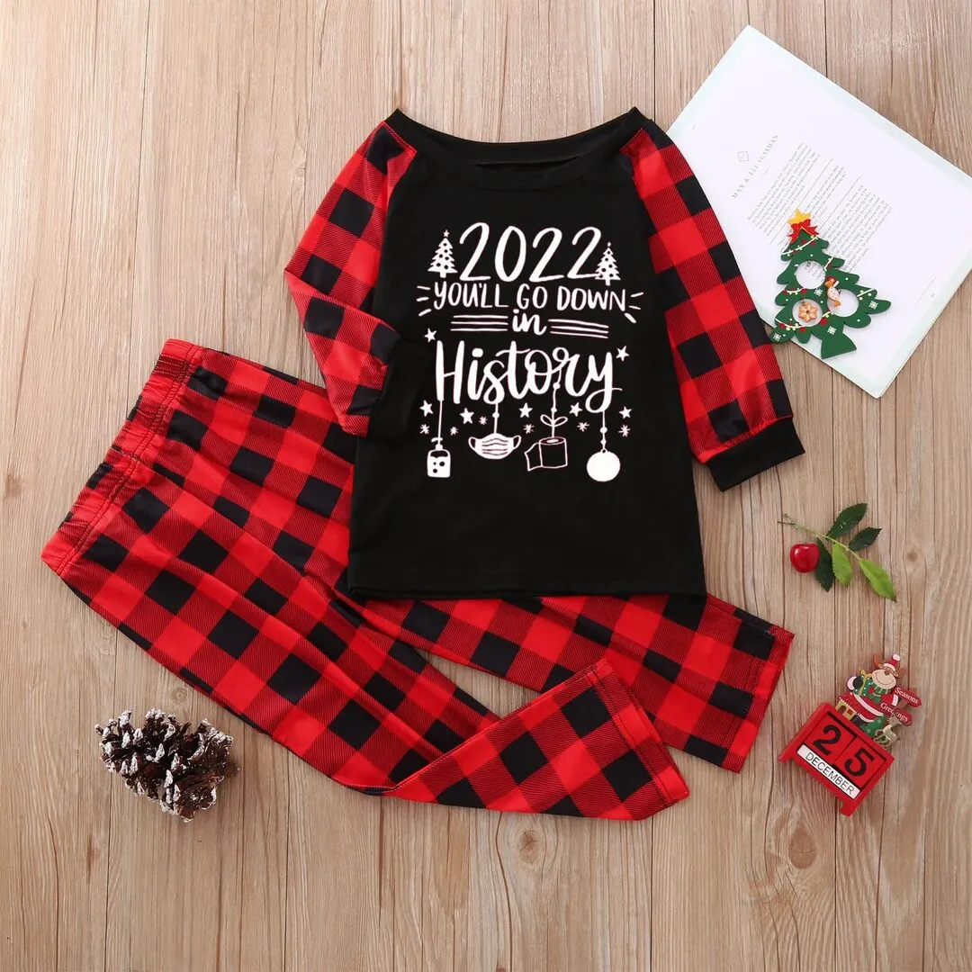 Christmas Parent-Child &ldquo;You'll Go Down&rdquo; Patterned Family Matching Pajamas Sets