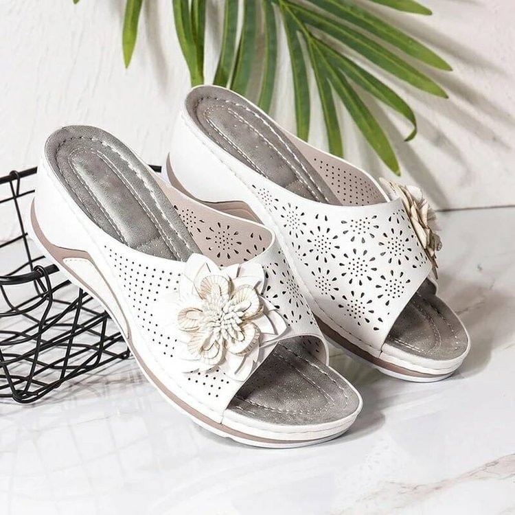 Yyvonne Women Summer New 2022 Women's Woven Flower Wedge Slippers Outdoor Sports Beach Casual Peep Toe Comfortable Shoes