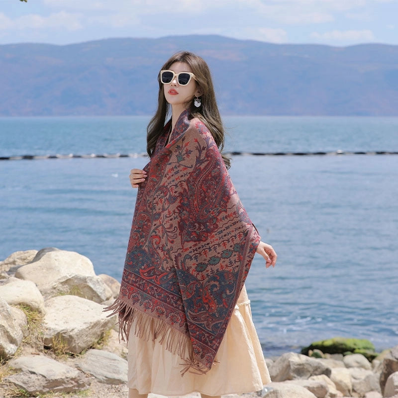 Yunnan Lijiang Tourism New Shawl Ethnic Style Scarf Women’s Retro Cape Thickened Cashmere Scarf