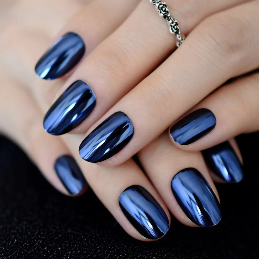 Gorgeous Blue Mirror Fake Nails Oval Metallic Quality Glamour Nail Art Designed Tips with Glue Sticker Perfect for daily wear