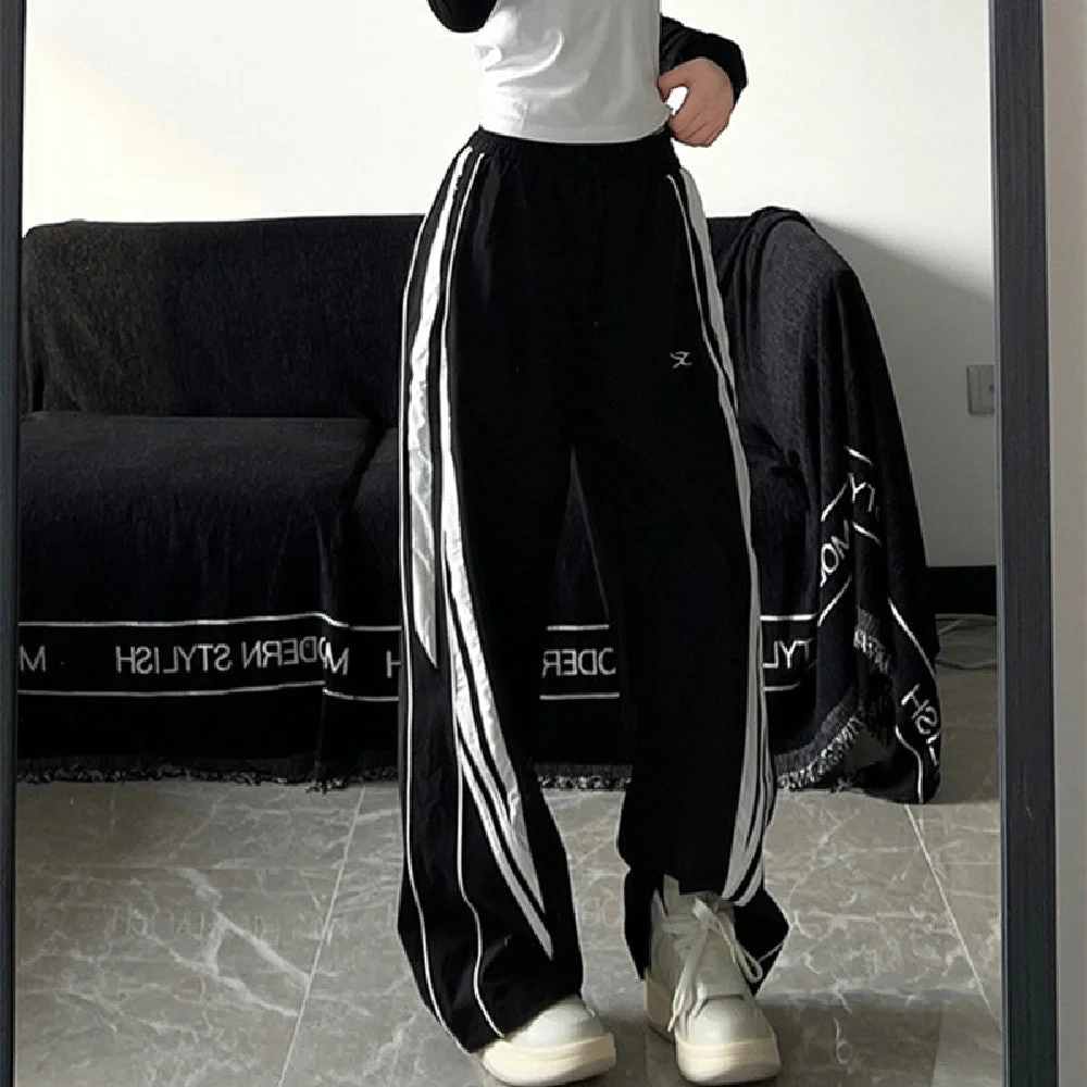 Woherb Contrast Piping Black Sweatpants-Outfit Ideas