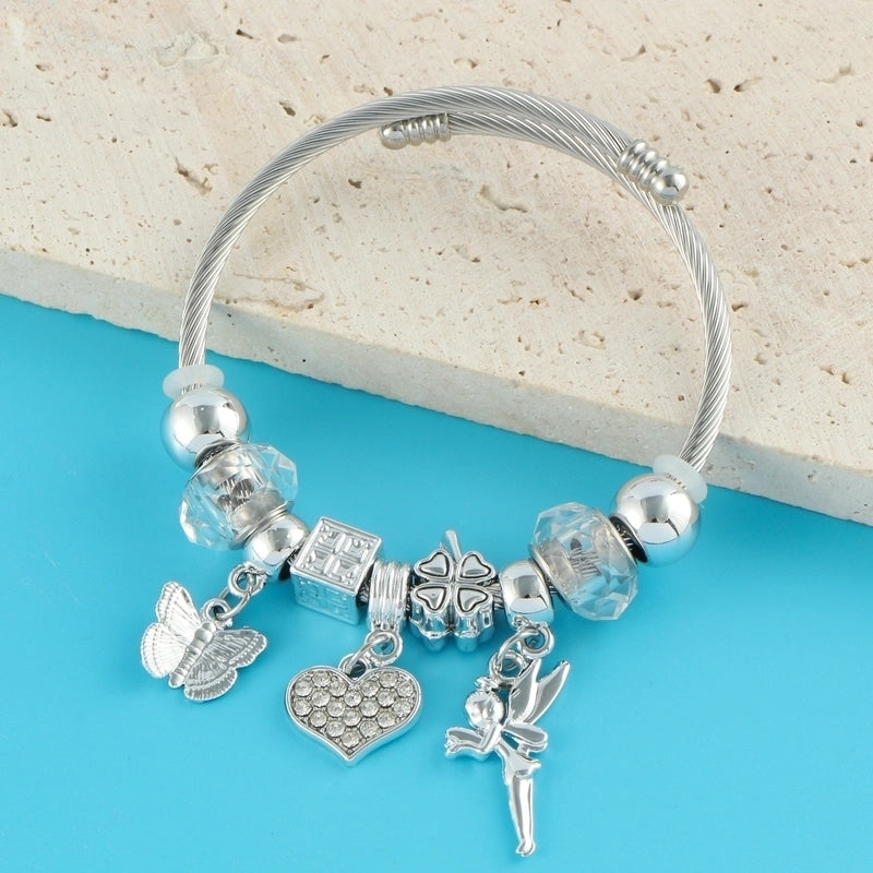 Elegant Luxurious Heart Shape 304 Stainless Steel White Gold Plated Crystal Zircon Bangle In Bulk