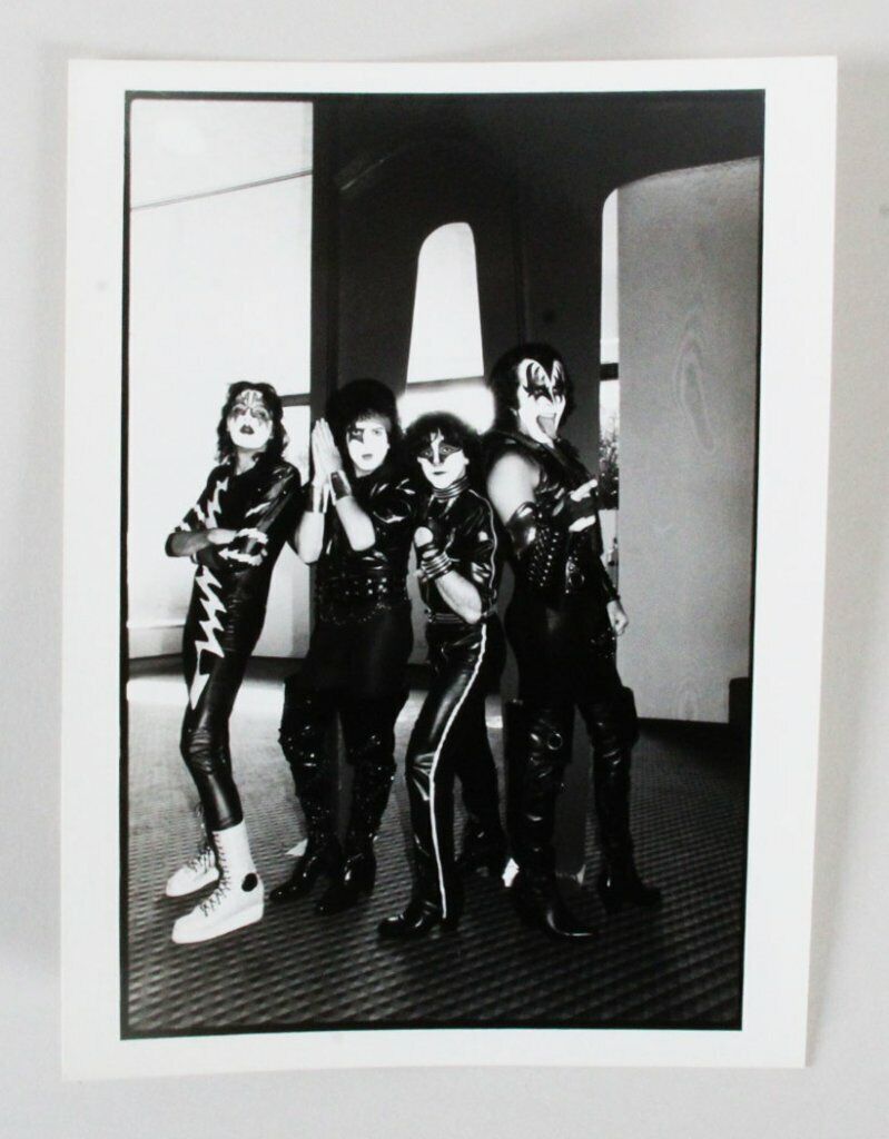 KISS Photo Poster painting