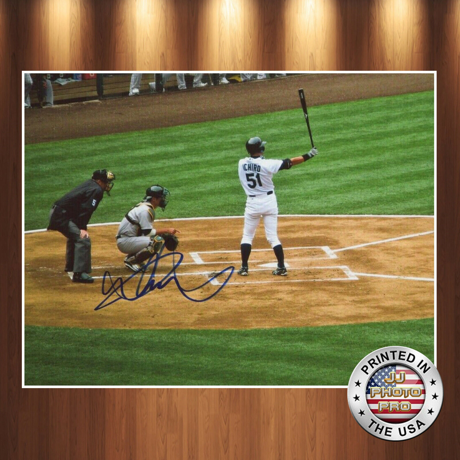 Ichiro Suzuki Autographed Signed 8x10 Photo Poster painting ( HOF Mariners ) REPRINT