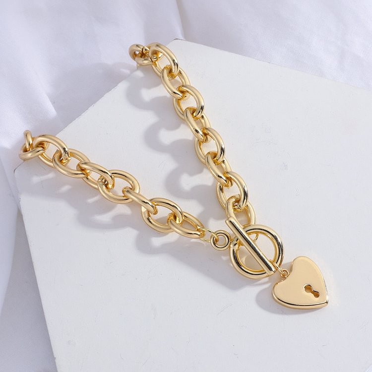 YOY-Thick Chain Clasp Gold Color Claps Necklaces Heart Pendant