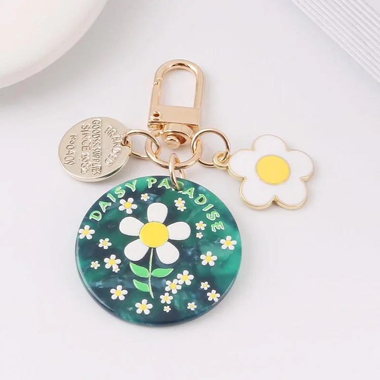 Cute Little Flower Round Keychain