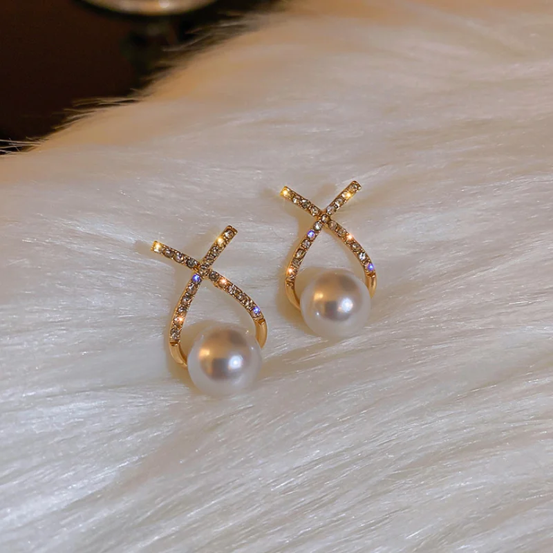 Zircon Pearl Stud Earrings