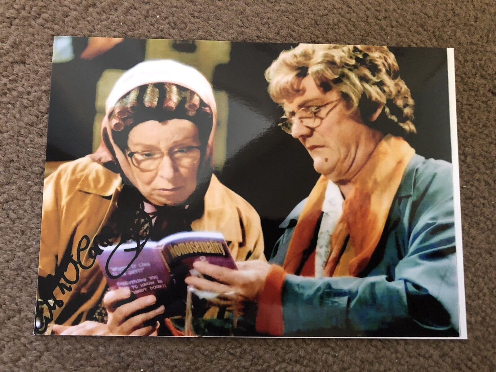 EILISH O’CARROLL (MRS BROWNS BOYS) PRESIGNED Photo Poster painting- 7x5”