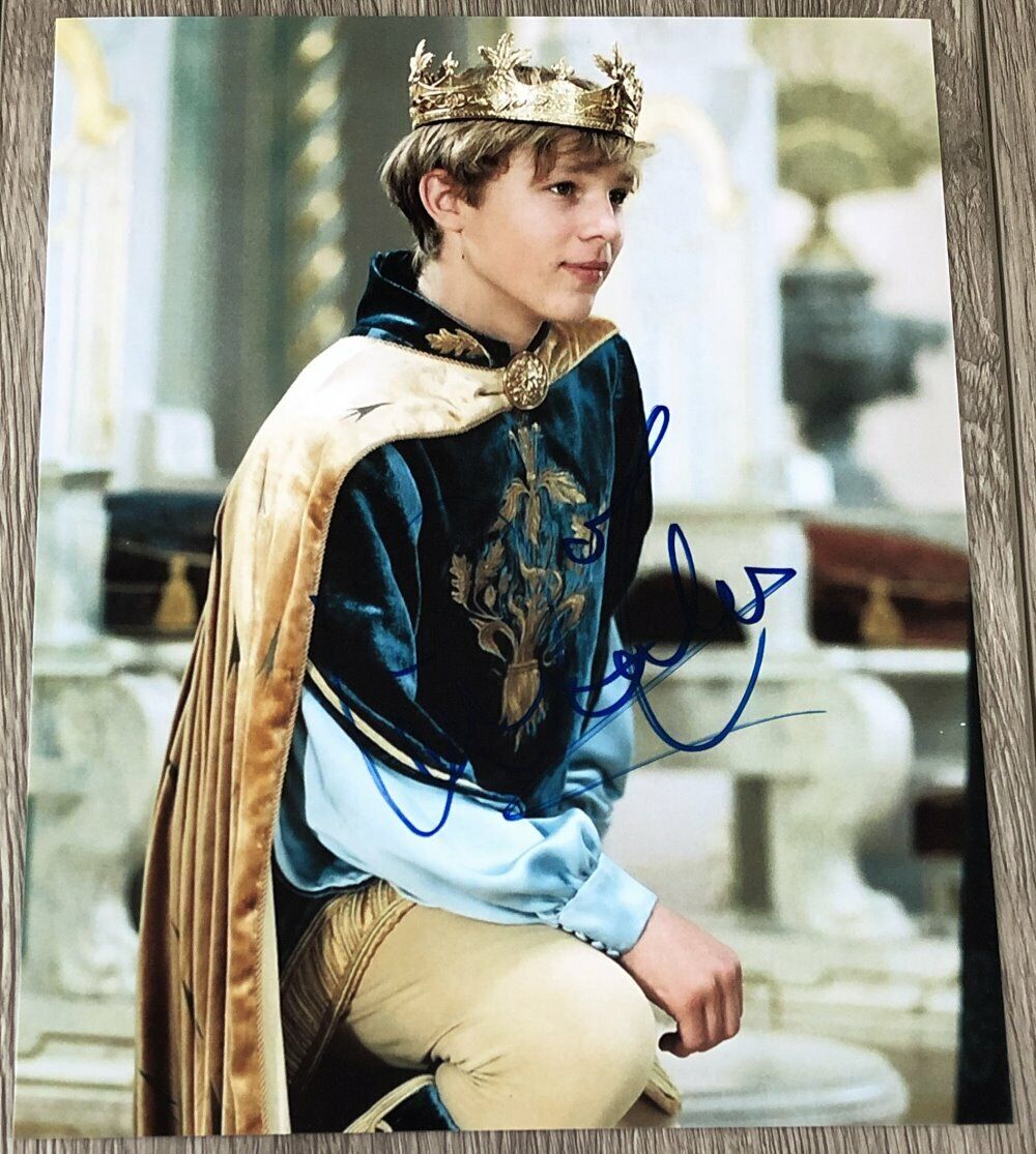 WILLIAM MOSELEY SIGNED AUTOGRAPH THE CHRONICLES OF NARNIA 8x10 Photo Poster painting w/PROOF