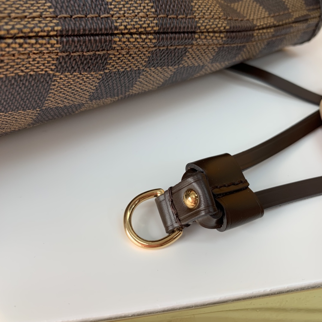 D767ee6fbf6e6b0f09db56194ea08f6d