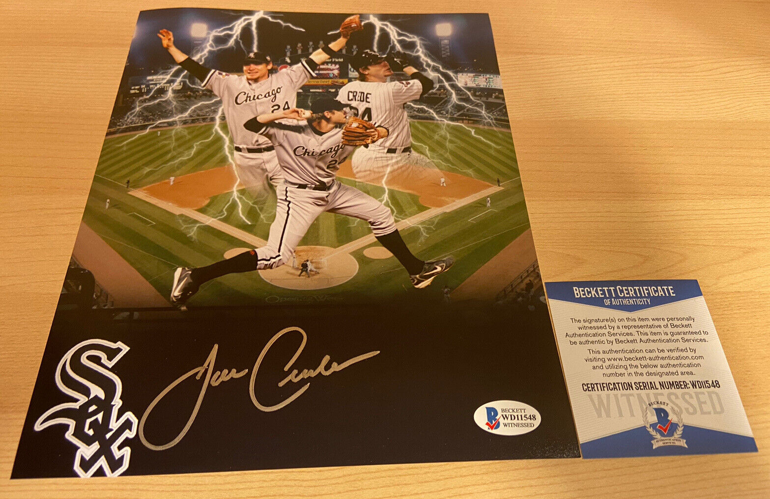 Joe Crede White Soxs World Series 05 Autographed Signed 8X10 Photo Poster painting Beckett COA