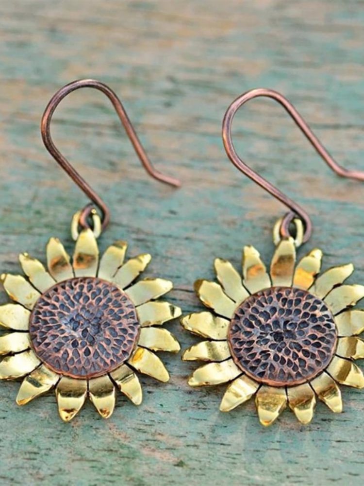 Vintage Sunflowers Carving Pendant Earrings