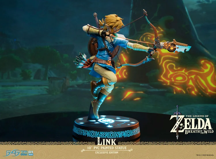 The Legend of Zelda: Breath of the Wild Link Statue